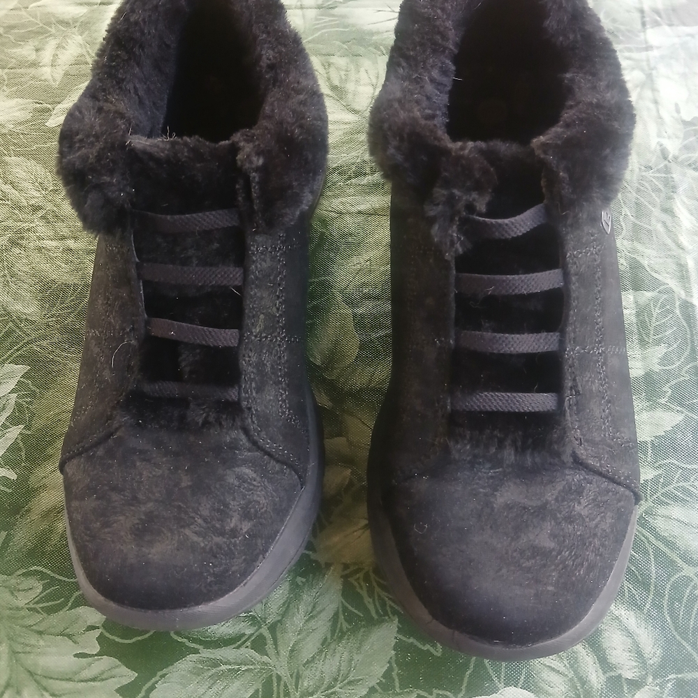 Women's booties - Picture 2 of 3